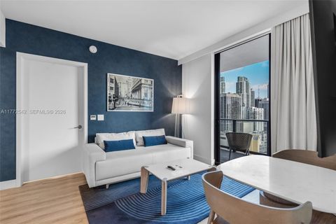 601 NE 1 1808 Miami FL 33132