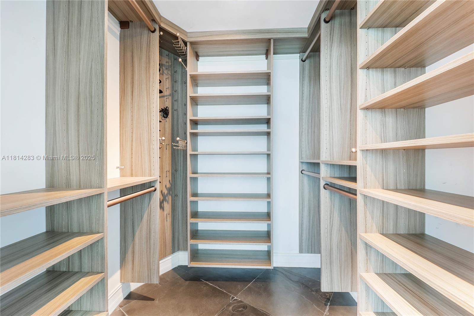 THE BRIDGEWATER CONDO - Residential Lease