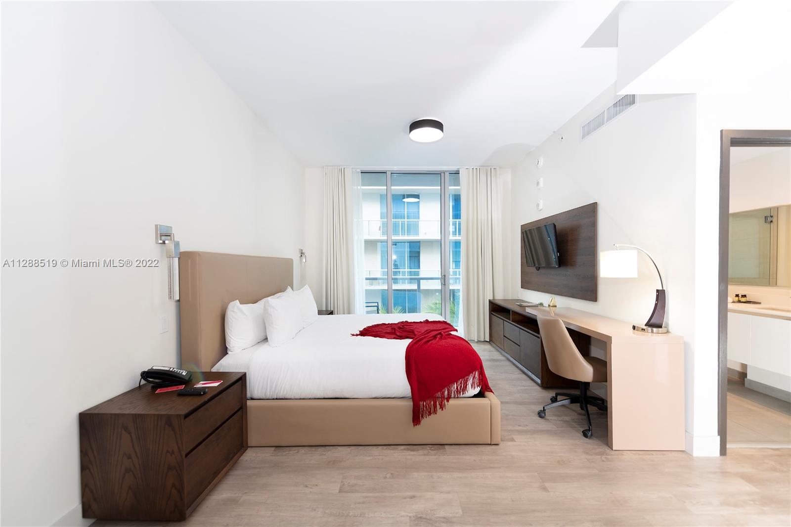COSTA HOLLYWOOD CONDO - Residential