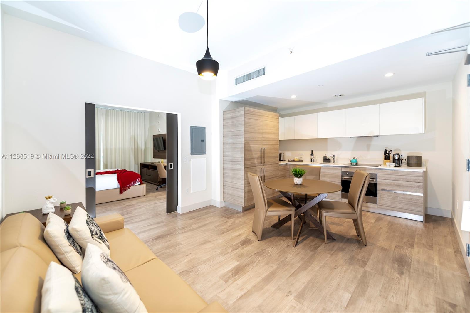 COSTA HOLLYWOOD CONDO - Residential