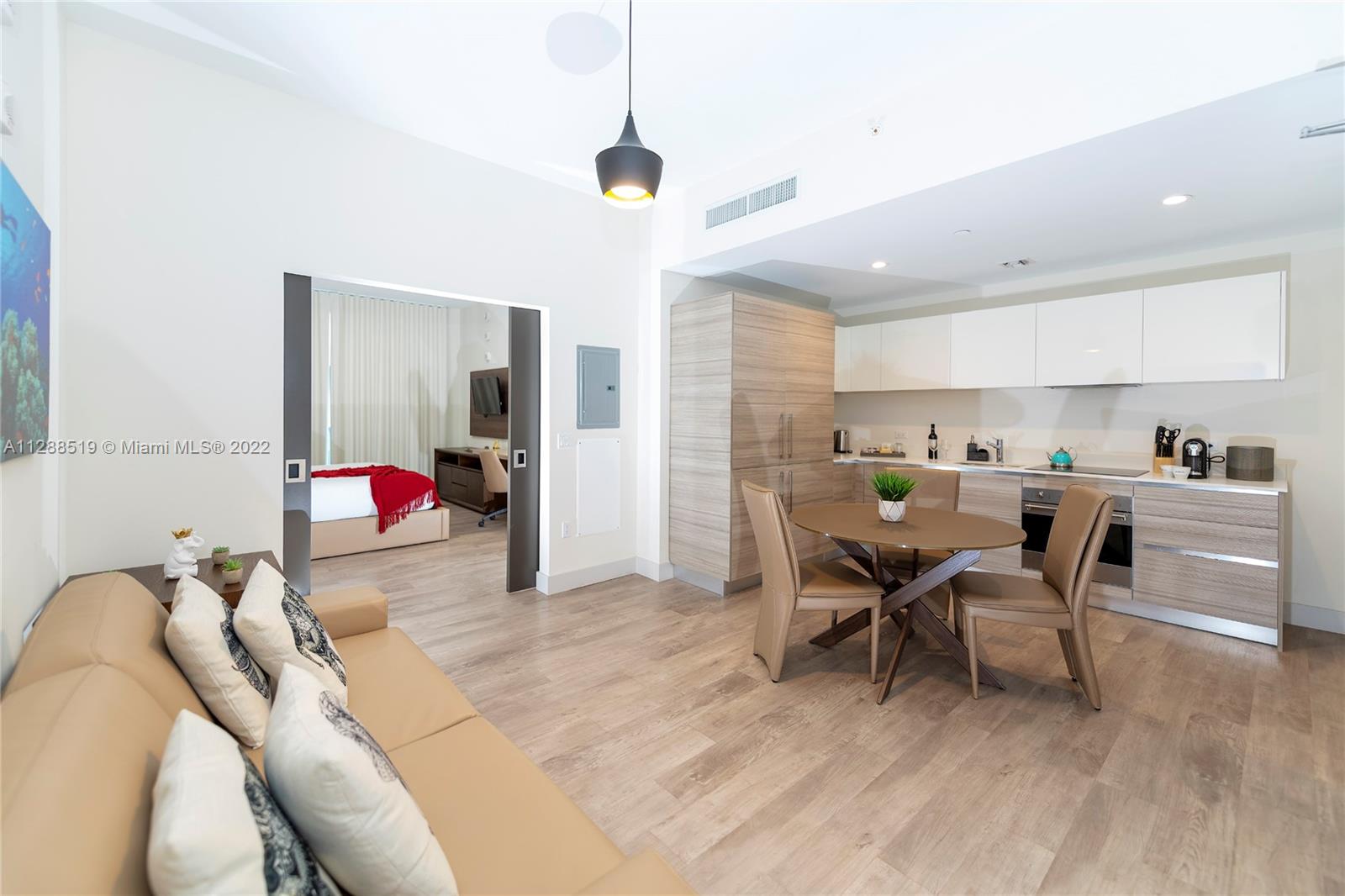 COSTA HOLLYWOOD CONDO - Residential