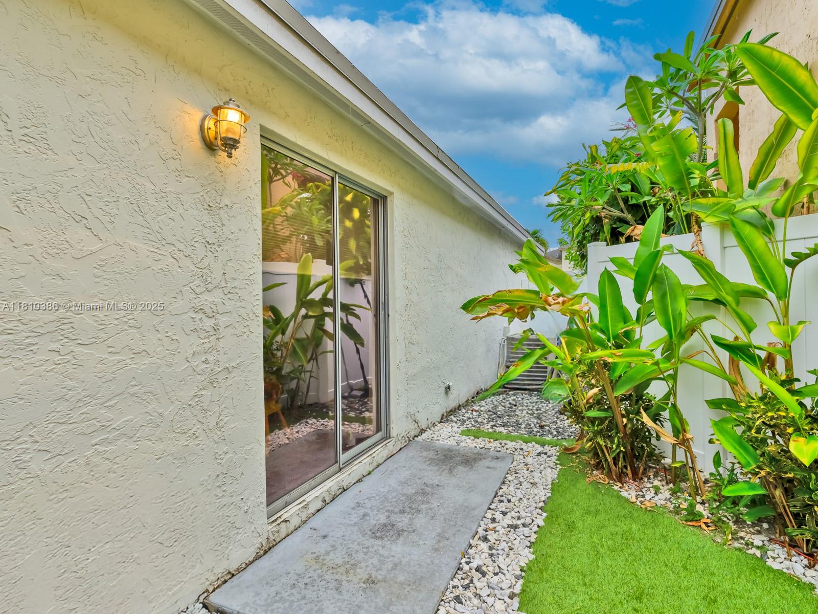 RIVER RUN GARDEN HOMES - Residential
