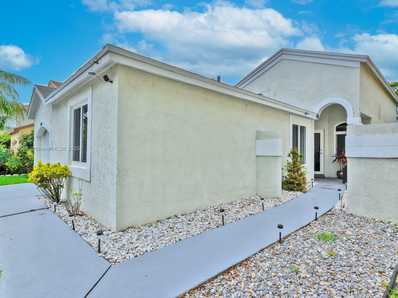 RIVER RUN GARDEN HOMES - Residential