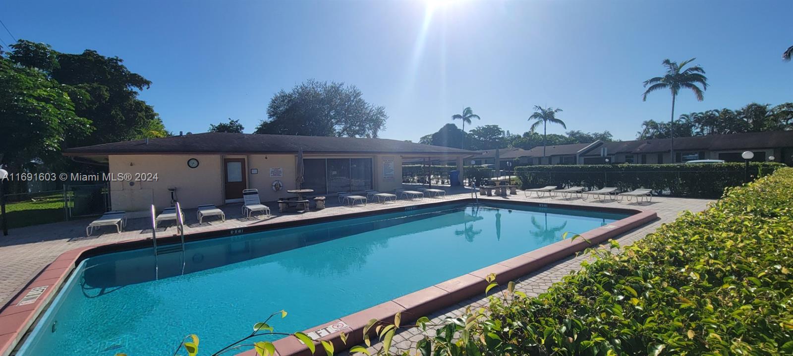 GARDEN PATIO VILLAS - Residential