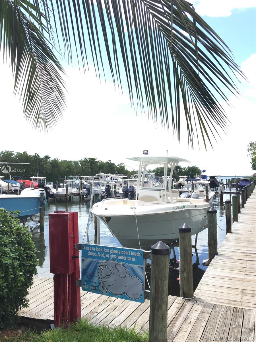 LANDINGS OF LARGO II - Residential