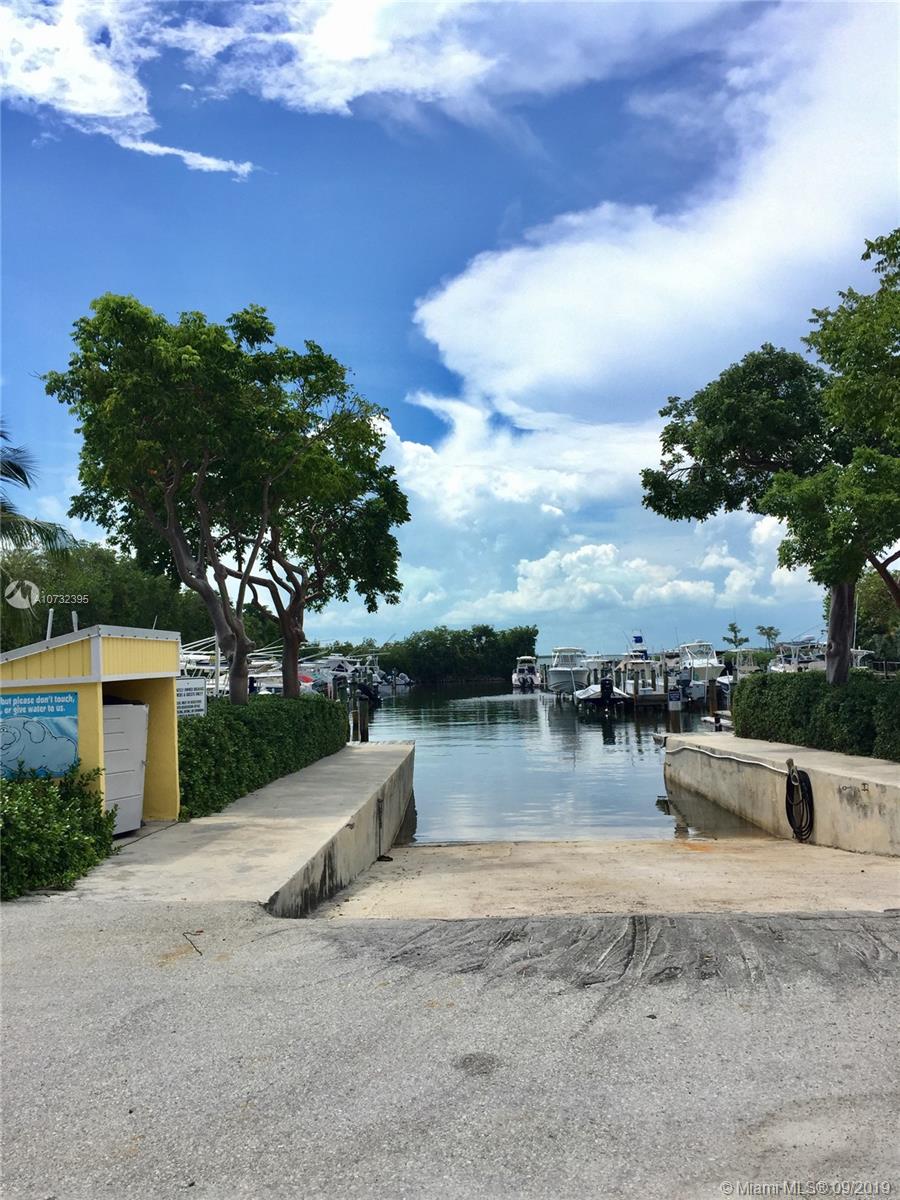 LANDINGS OF LARGO II - Residential