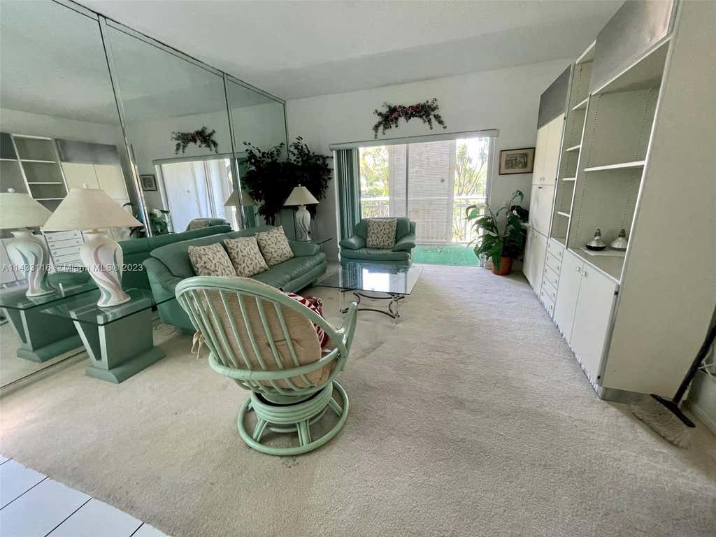 Photo of 4400 Hillcrest Dr #101B, Hollywood, FL 33021 (MLS # A11433116)