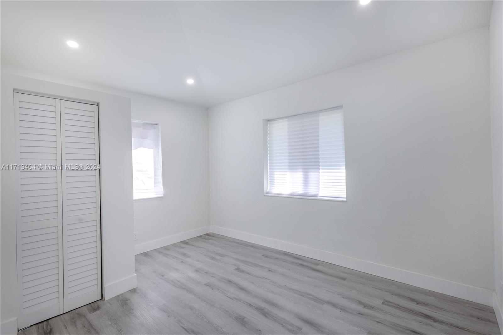 BOWERS PARK - Residential