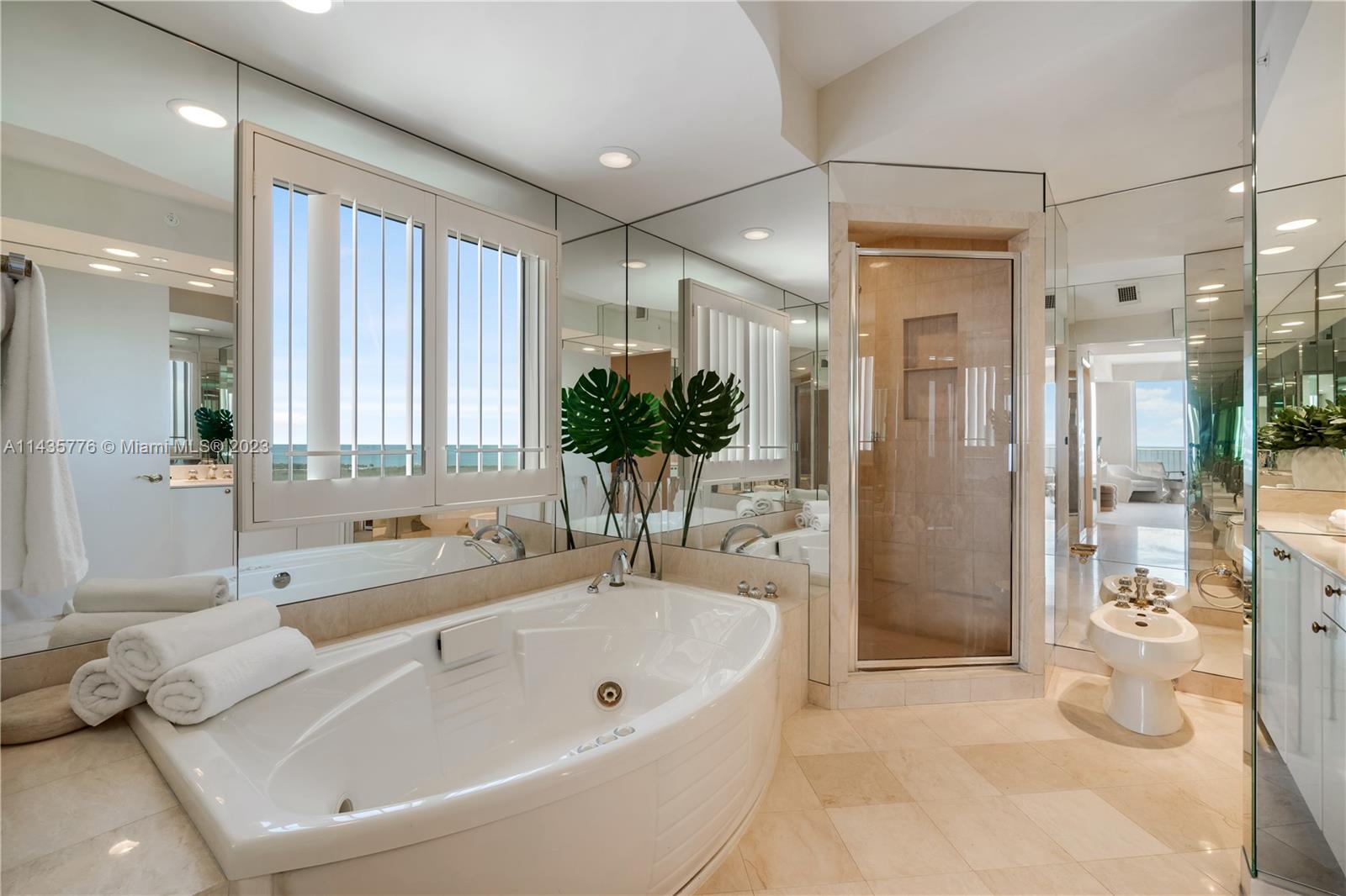 CLUB TOWER TWO CONDO - Residential