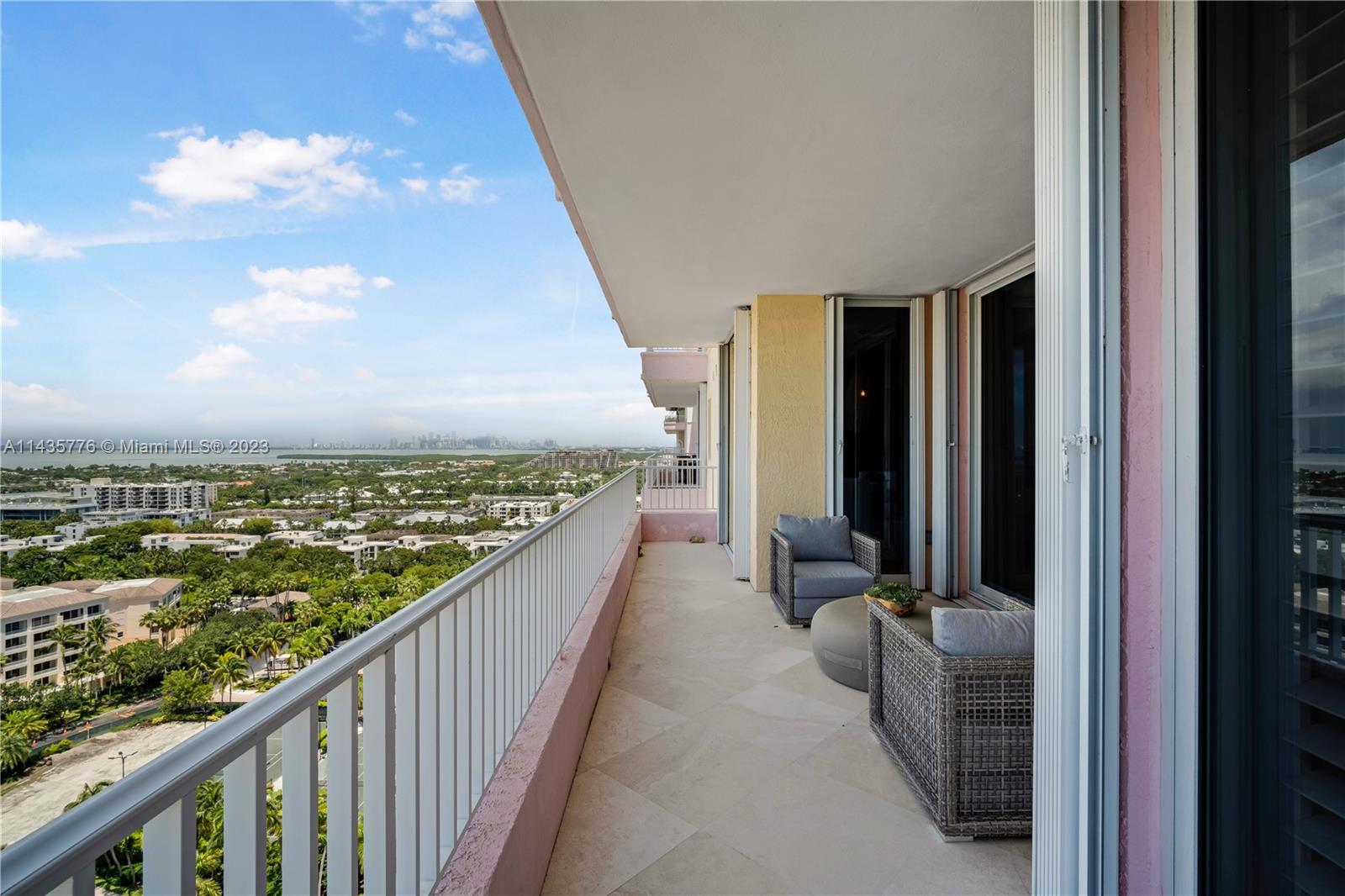 CLUB TOWER TWO CONDO - Residential