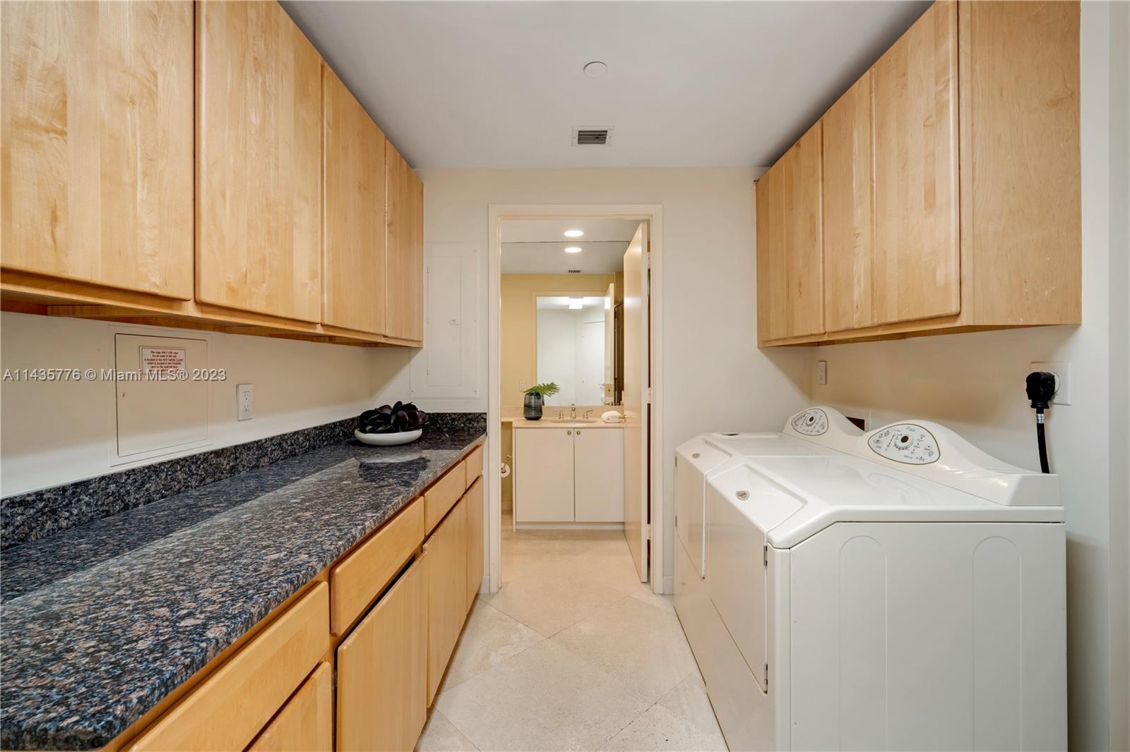 CLUB TOWER TWO CONDO - Residential