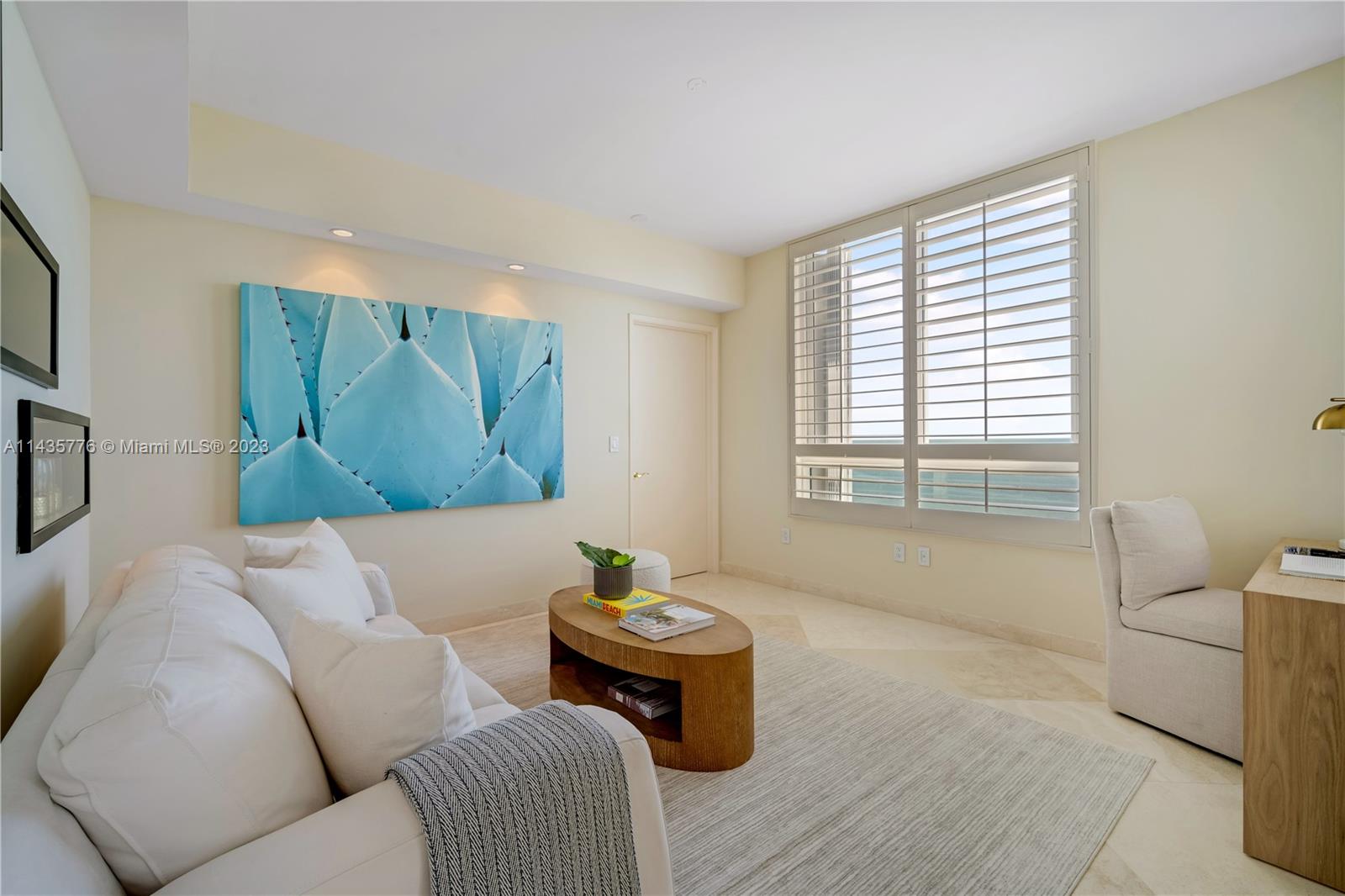 CLUB TOWER TWO CONDO - Residential