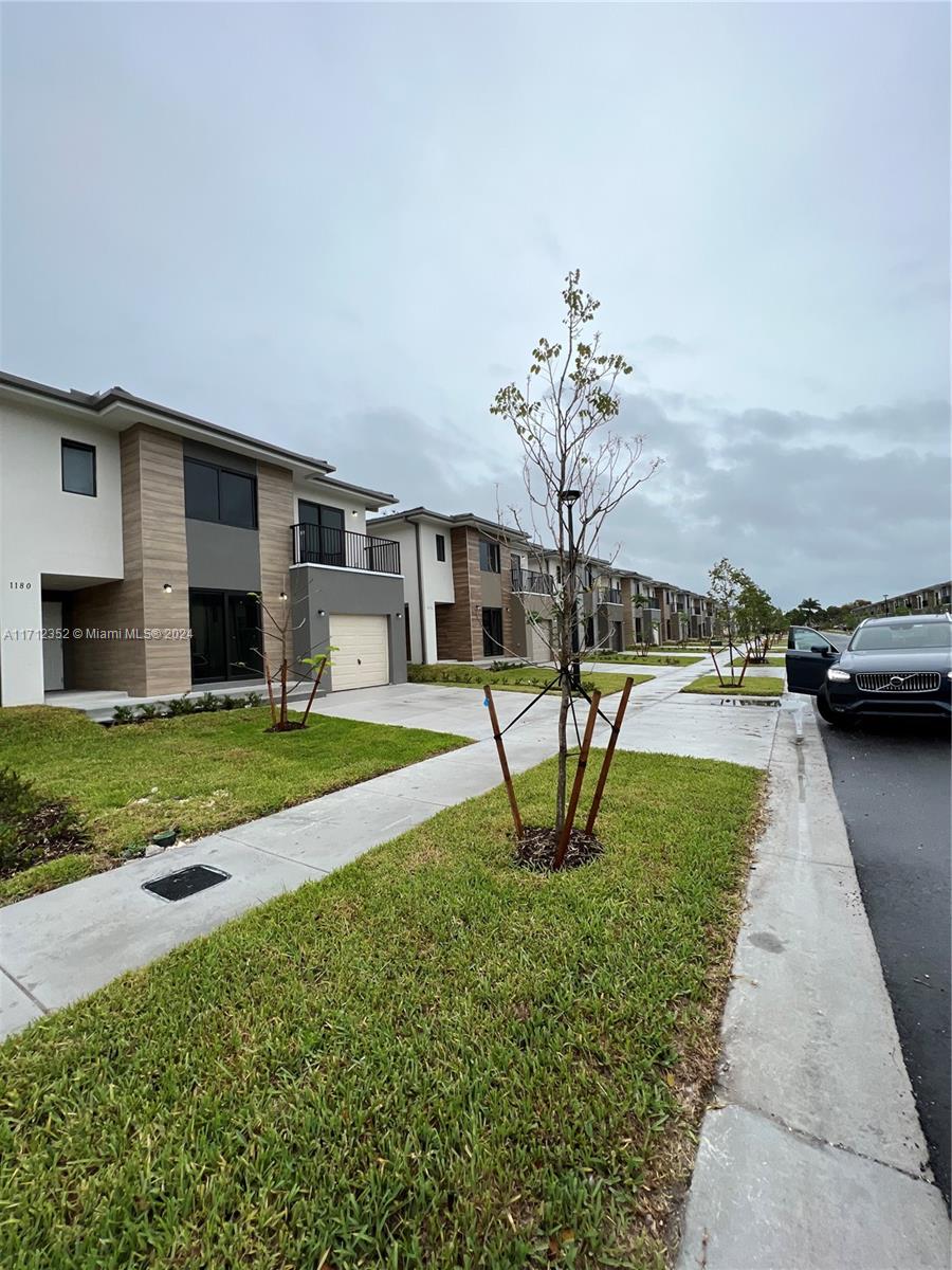 Aurora - Residential