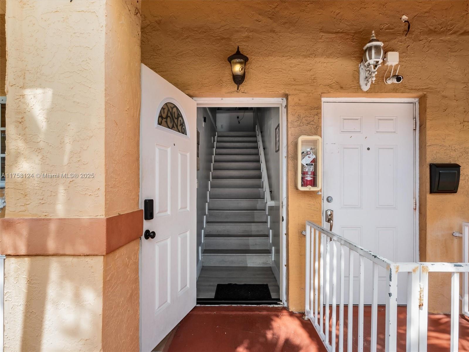 EL PRADO XIV CONDO - Residential