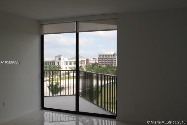 DOWNTOWN DORAL - Residential Lease