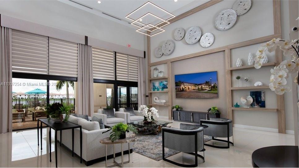 AQUABELLA NORTH - Residential Lease