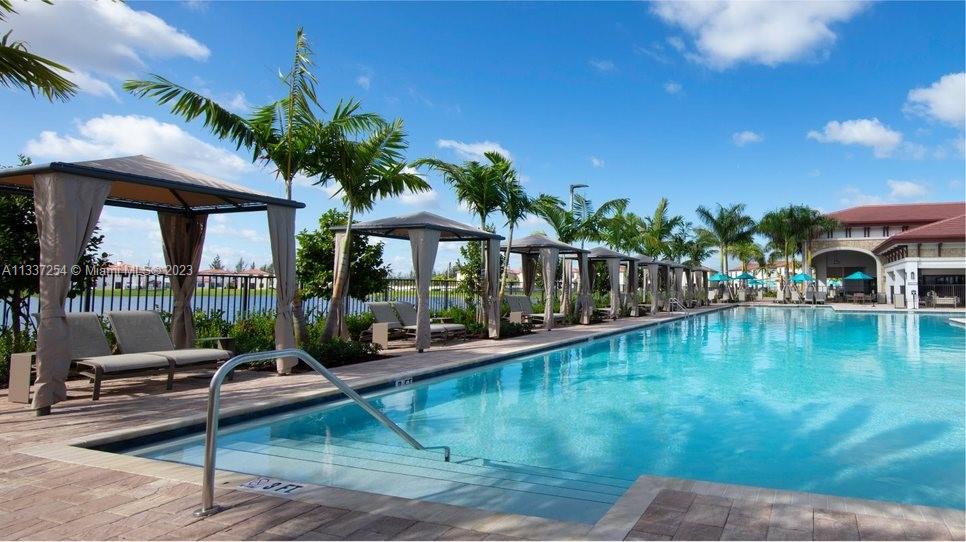 AQUABELLA NORTH - Residential Lease