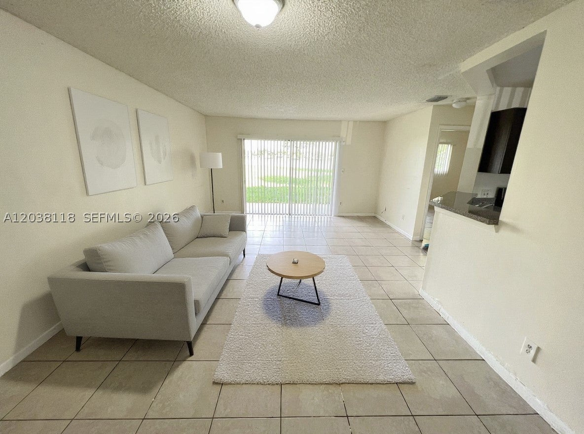 3417 NW 44th St