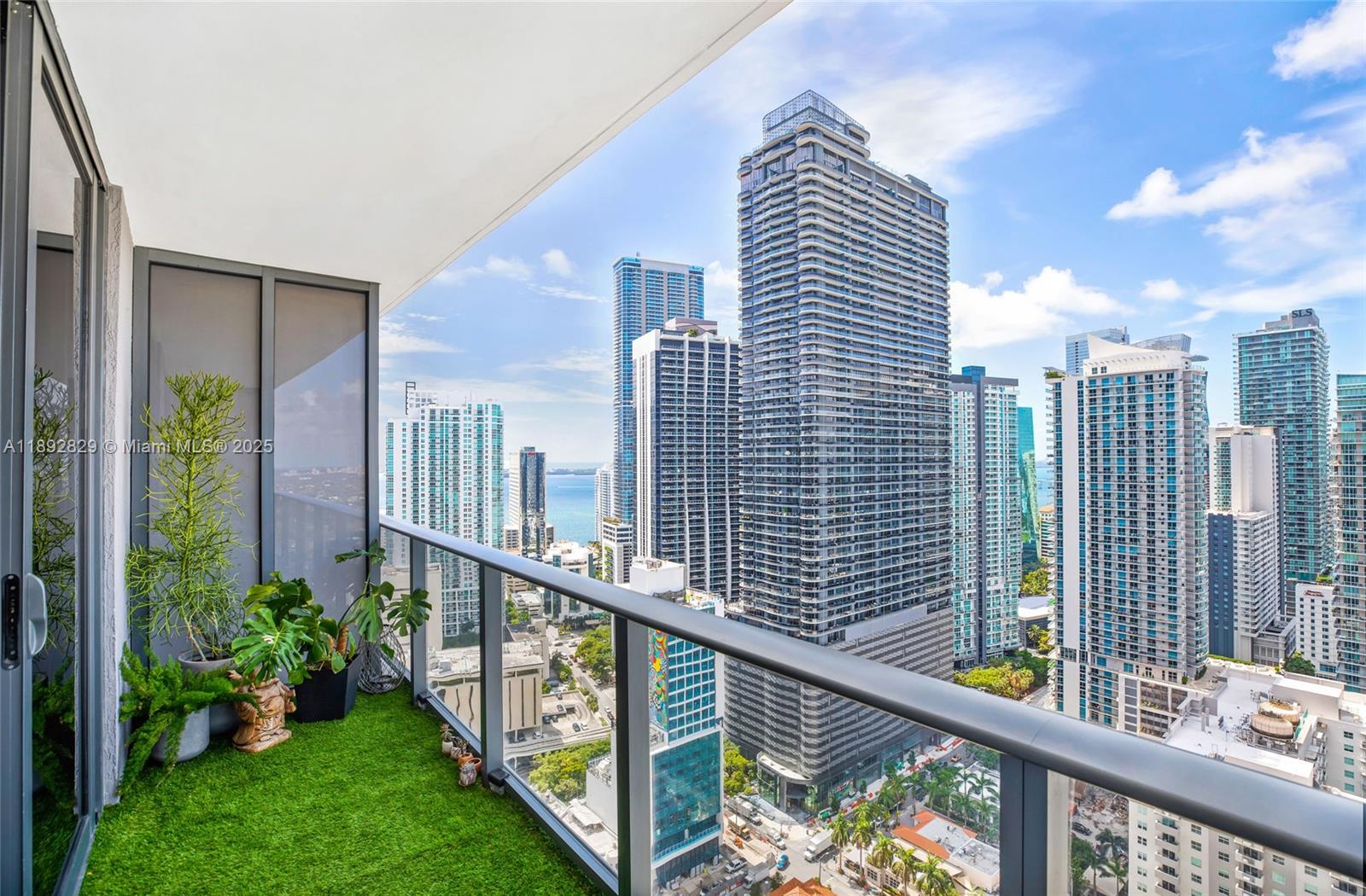 BRICKELL HEIGHTS WEST CON - Residential Lease