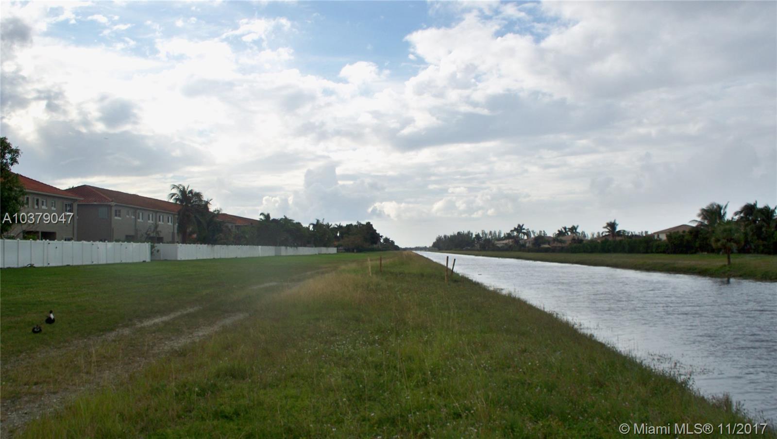BELLAGIO AT VIZCAYA - Residential