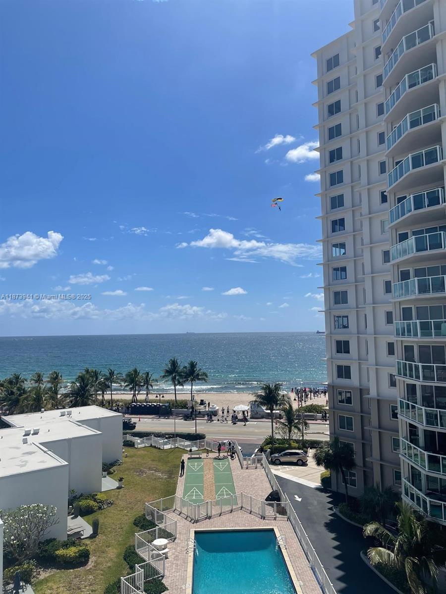 1200 CLUB CONDO - Residential Lease