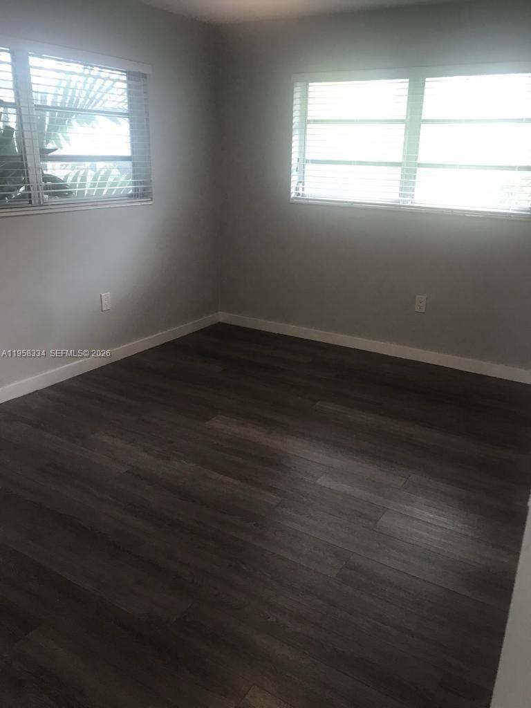 VILLAGE AT DADELAND CONDO - Residential