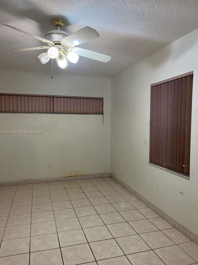21ST CENTURY HOMES 4TH SE - Residential Lease