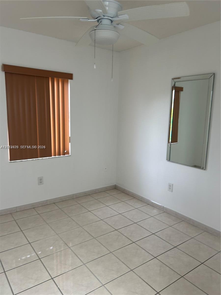 21ST CENTURY HOMES 4TH SE - Residential Lease