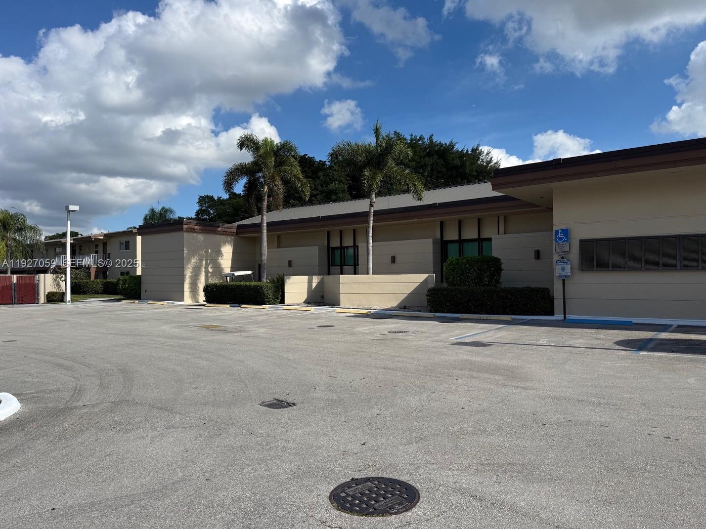 ORIOLE GARDENS 29 CONDO - Residential