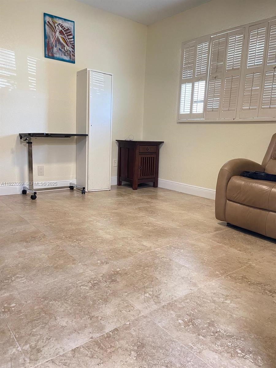 ORIOLE GARDENS 29 CONDO - Residential