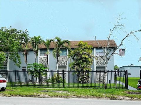 4300 SW 67th Ave 23 Miami FL 33155