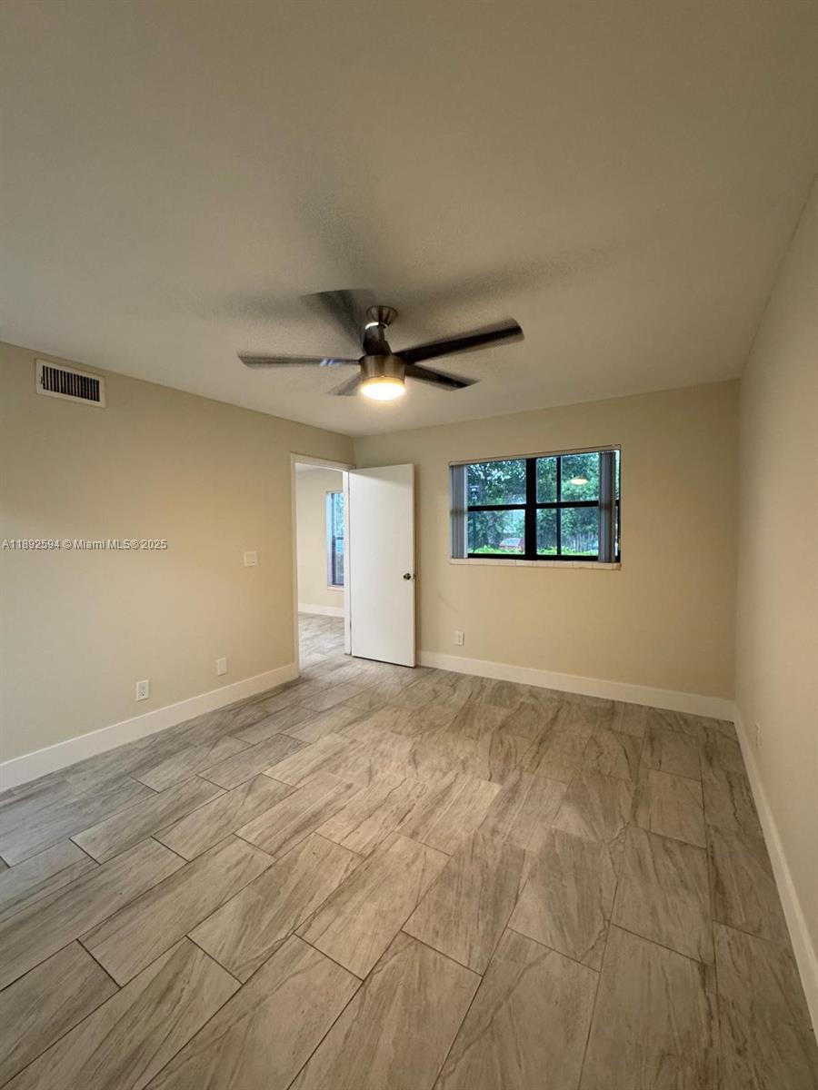 PRESERVE AT AVERY LAKES - Residential Lease