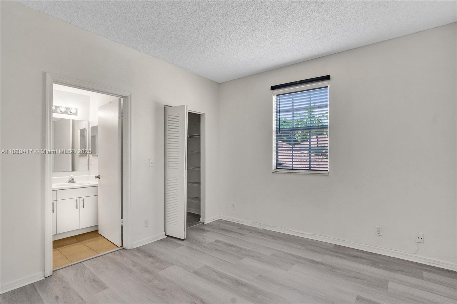 SECTORS 3 & 4 BOUNDARY PL - Residential Lease