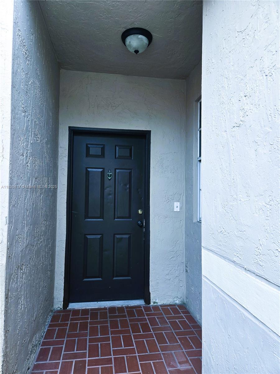 1210 Sorrento Dr 1210