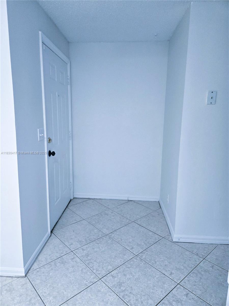 1210 Sorrento Dr 1210