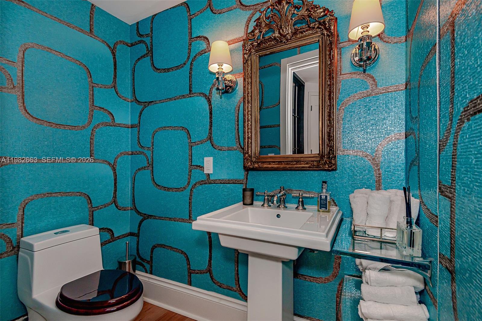 801 SMA RESIDENCES CONDO - Residential