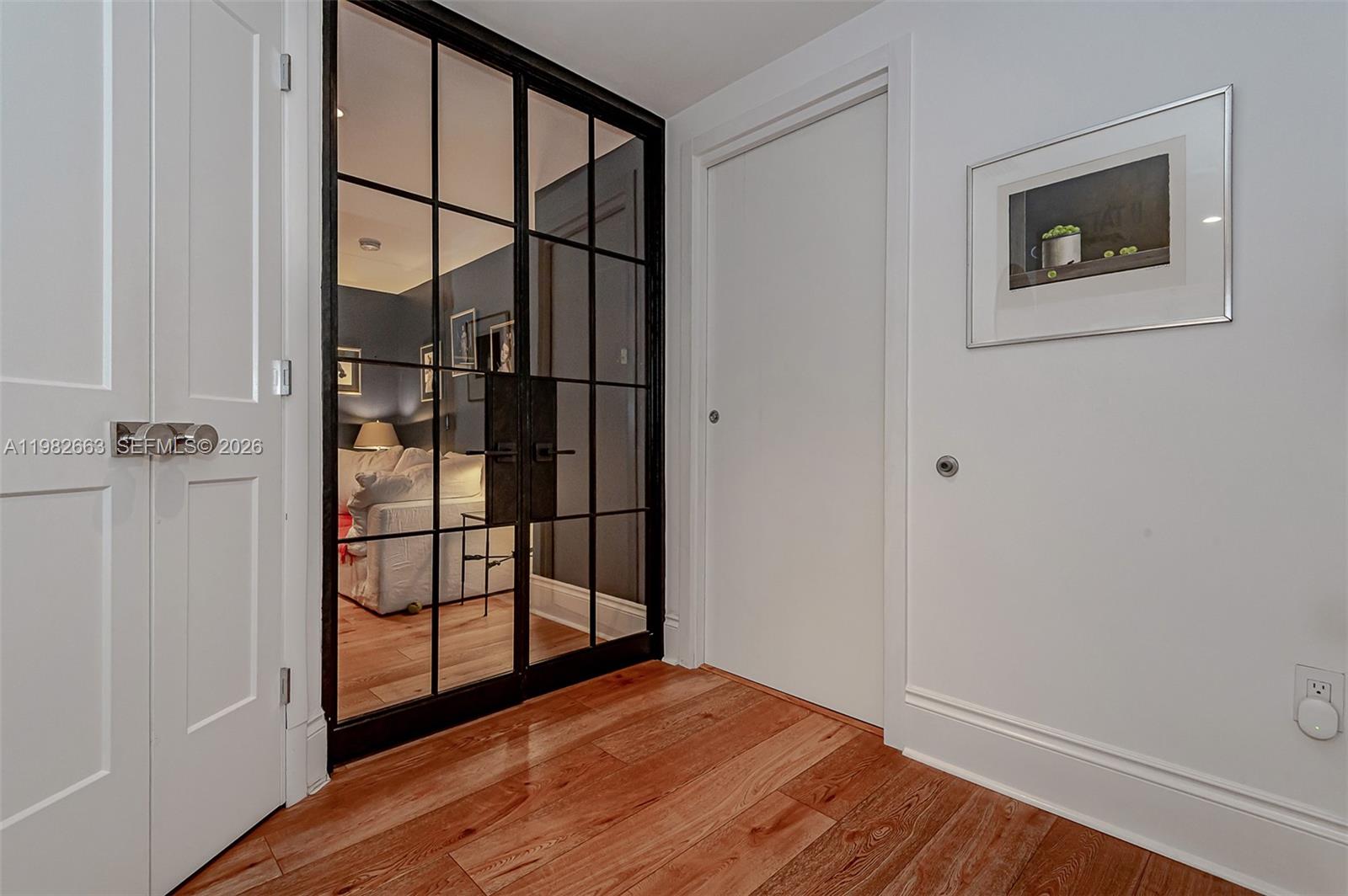 801 SMA RESIDENCES CONDO - Residential