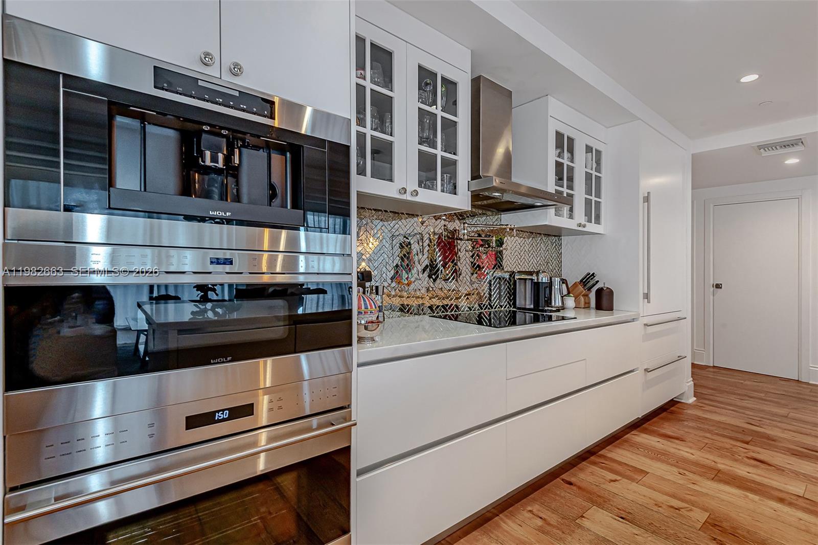 801 SMA RESIDENCES CONDO - Residential