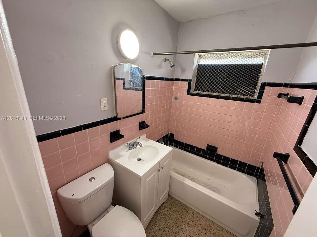 ED PHELAN SUB - Residential Lease