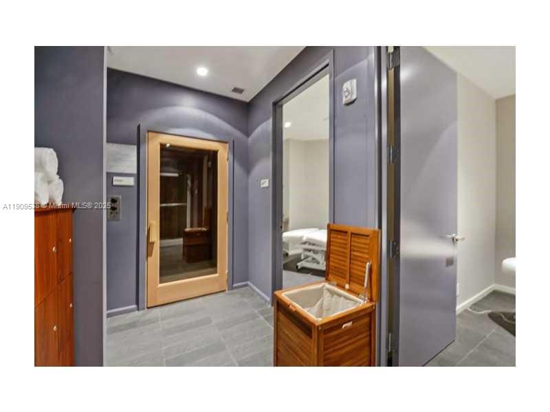 BRICKELLHOUSE CONDO - Residential Lease