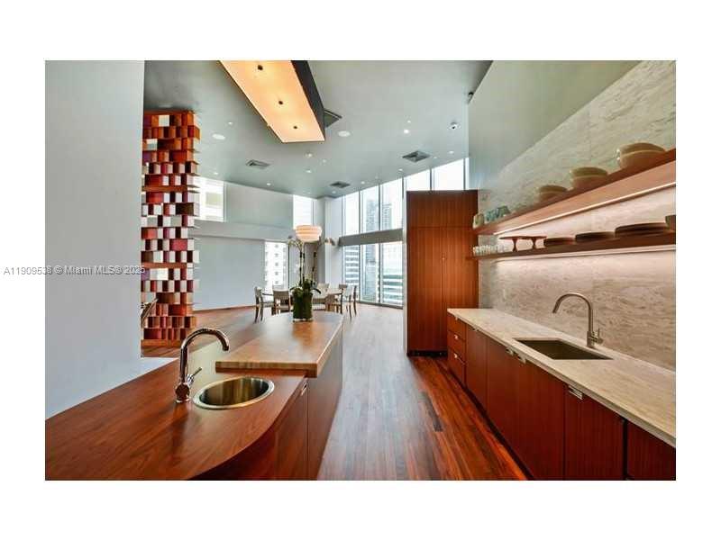 BRICKELLHOUSE CONDO - Residential Lease