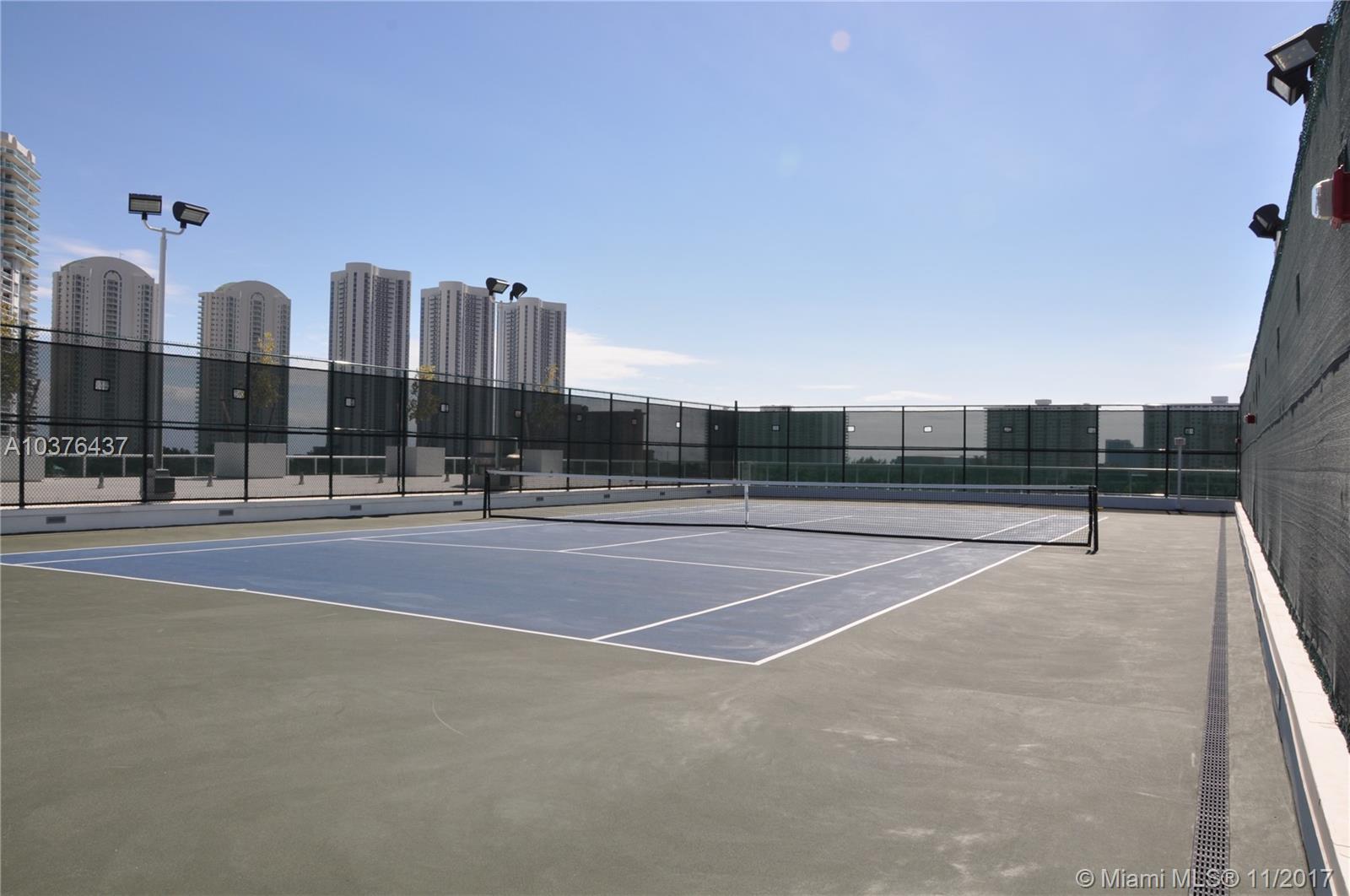 400 SUNNY ISLES DUPLEX - Residential Lease