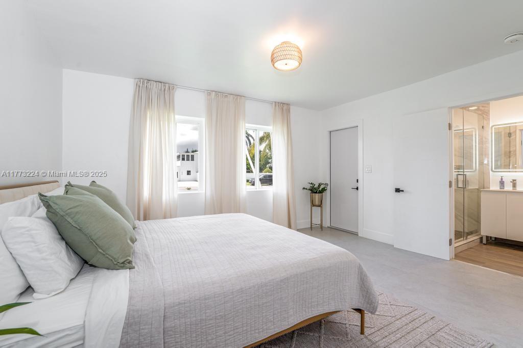 BISCAYNE SHORES CORR PLAT - Residential