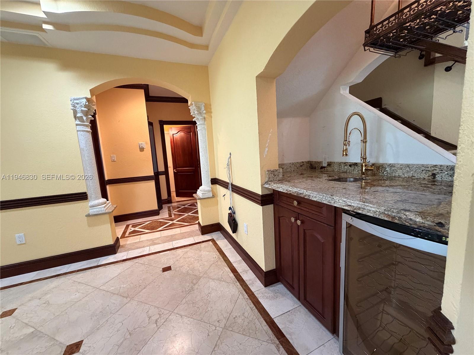 CRESTVIEW LAKES 1ST ADDN - Residential