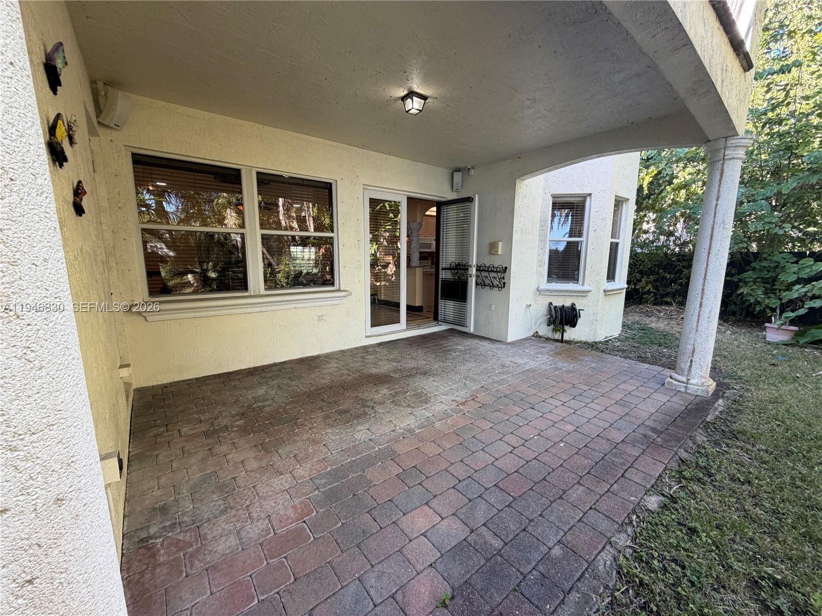 CRESTVIEW LAKES 1ST ADDN - Residential