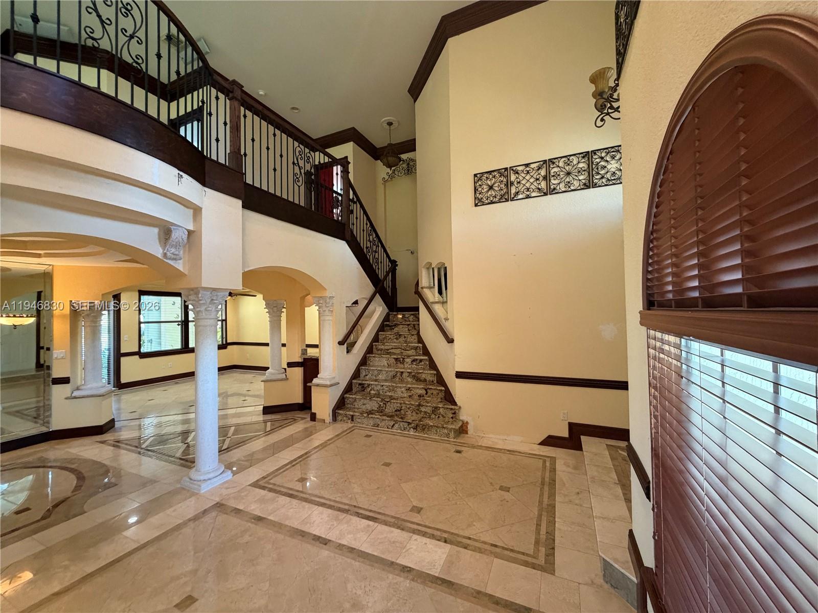 CRESTVIEW LAKES 1ST ADDN - Residential