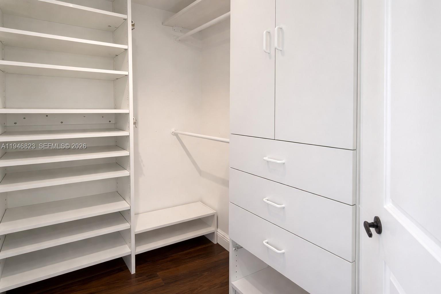 GARDEN VILLAS CONDO I - Residential