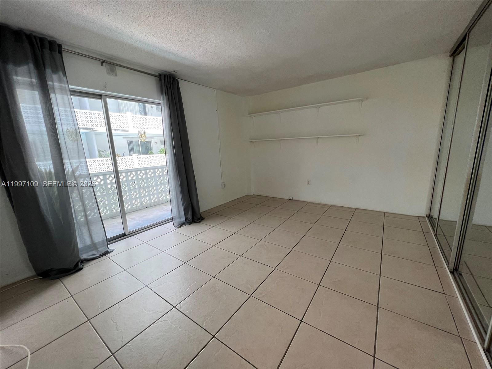 TWIN TOWERS CONDO - Residential Lease