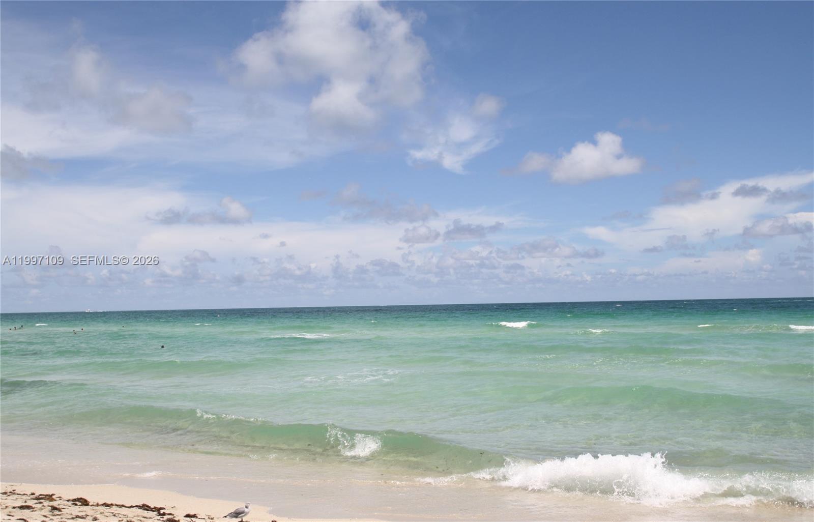 TWIN TOWERS CONDO - Residential Lease