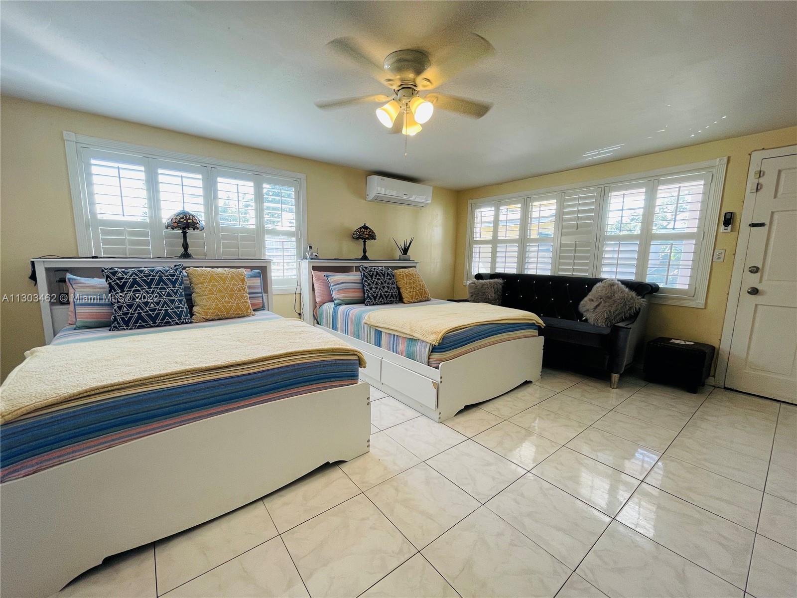 Spacious, updated and fully furnished studio in a quiet Hollywood neighborhood, with ALL AMENITIES INCLUDED WITH RENT: ELECTRICITY, WATER, CABLE TV AND INTERNET. Features large living/bedroom area, nice kitchen with refrigerator, electric oven, toaster oven, and microwave, cabinet space, large closets, and nice bathroom with step-in shower. Only 1 to 2 people, no pets, and rapid approval. Washer and Dryer not available, but coin laundry located near property. Prospective Tenant(s) must provide copy of driver’s license, proof of employment and income.